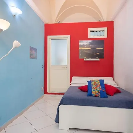 Bobbo House Ii, La Finestra Sugli Scavi *