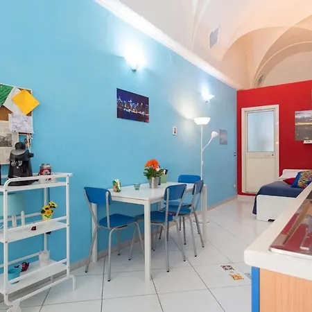 Bobbo House Ii, La Finestra Sugli Scavi